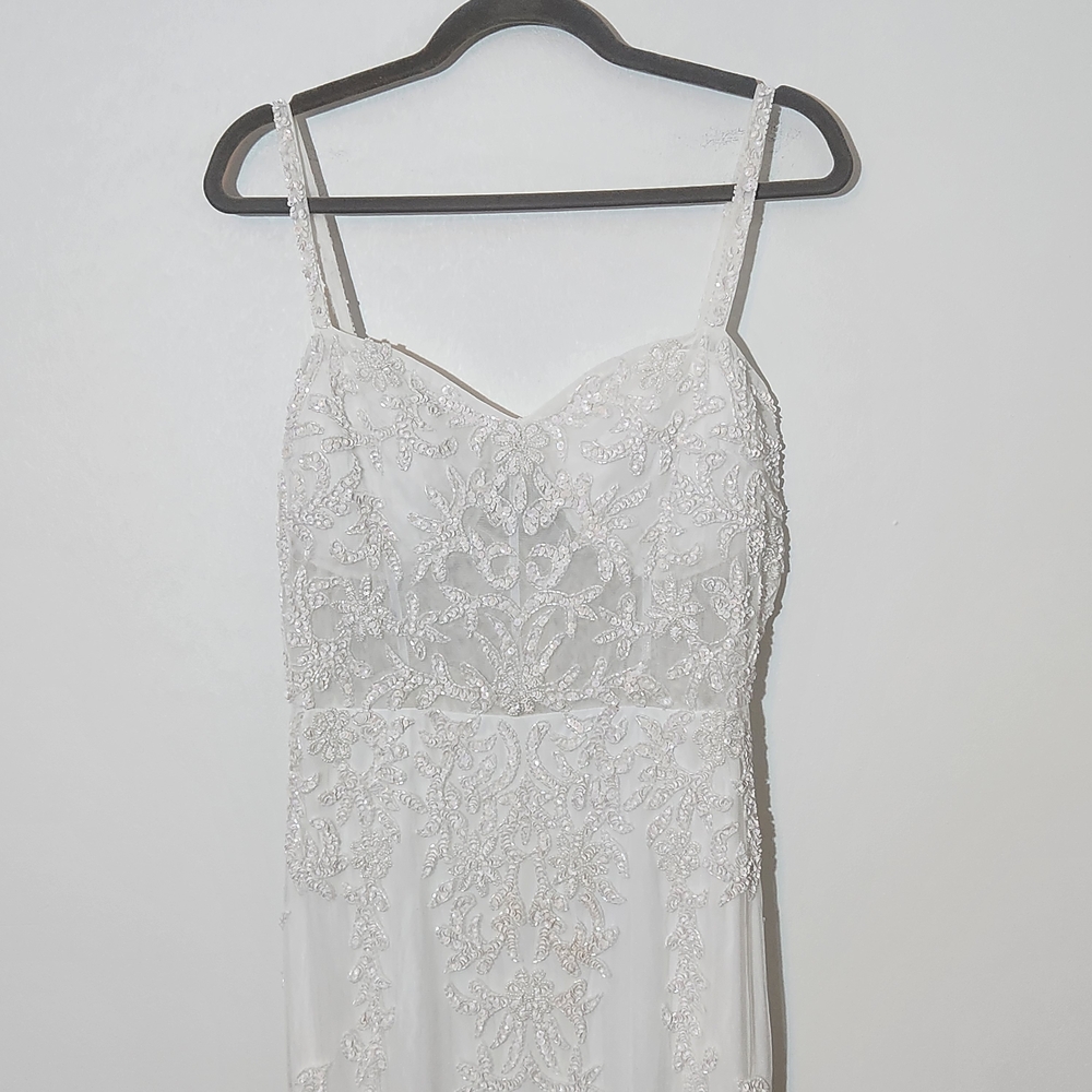 Lulus White Beaded Mermaid Wedding Dress with Sequins NWT Size Large - Picture 6 of 12